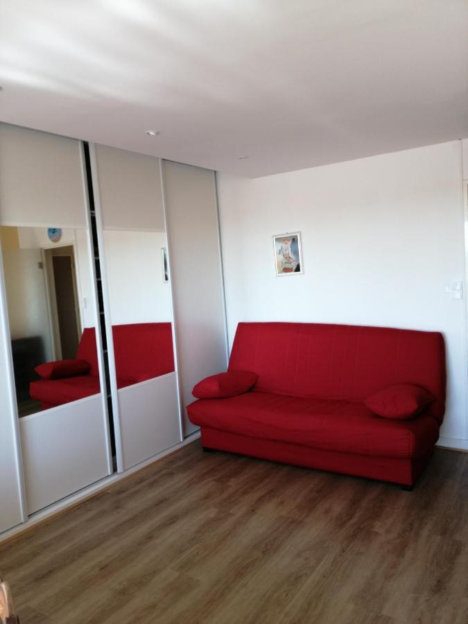 Apartment Reter
